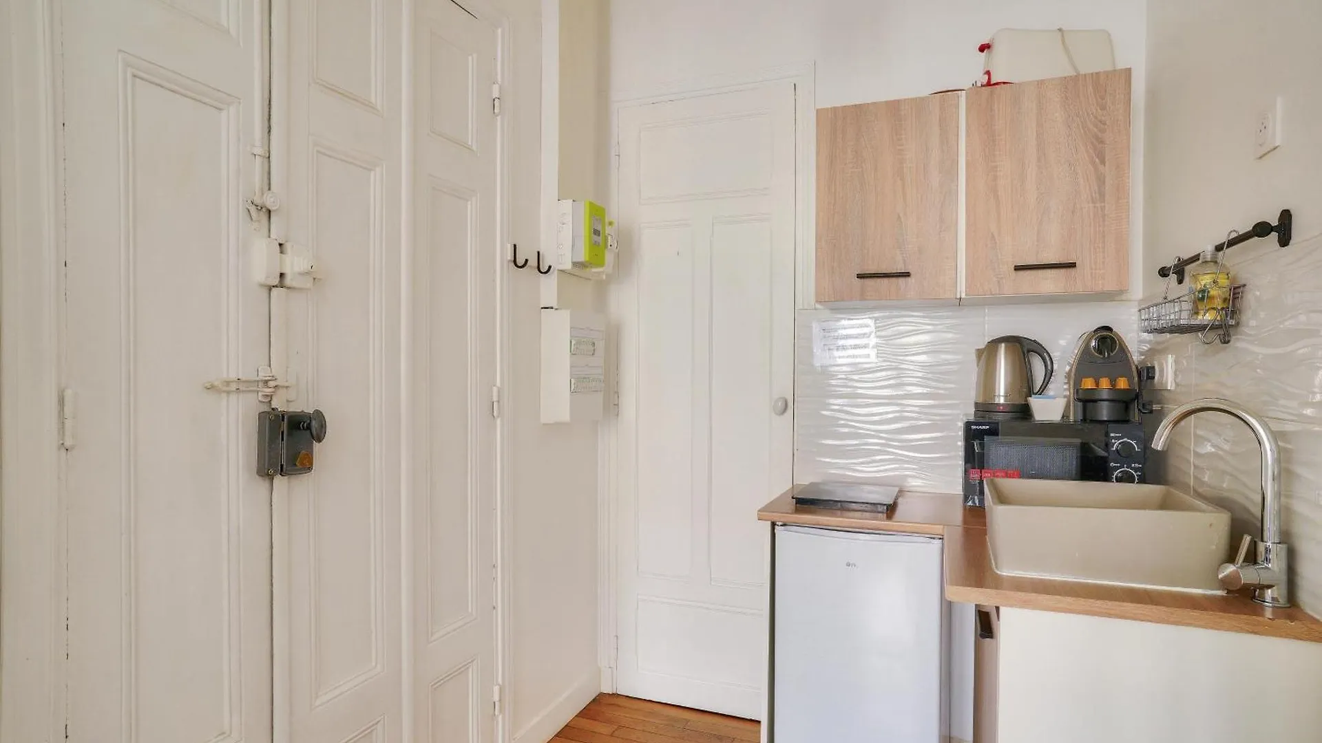 Votre Oasis Urbaine Au Coeur De La Capitale Apartment Paris France